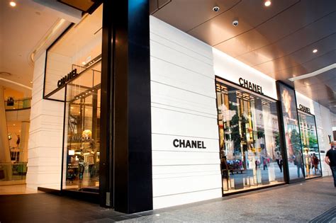 chanel queens plaza tradeing hours|chanel shops near me.